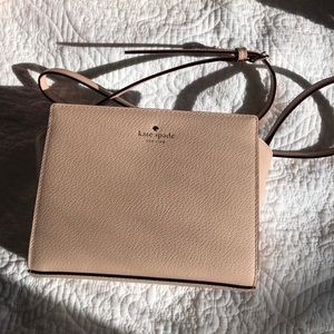 Light pink kate spade Crossbody Purse